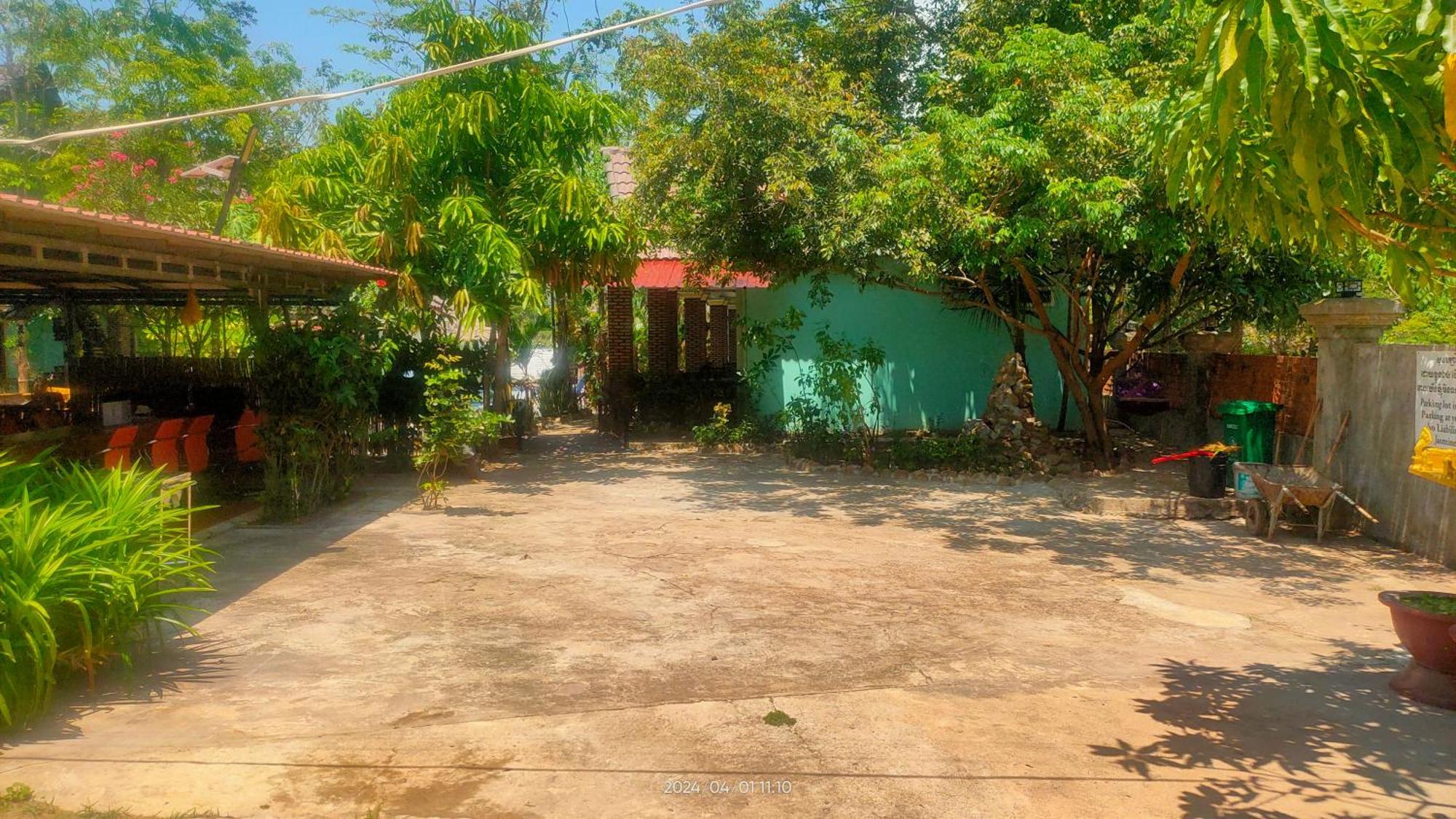 Mabuhay Guesthouse Kampot Bagian luar foto
