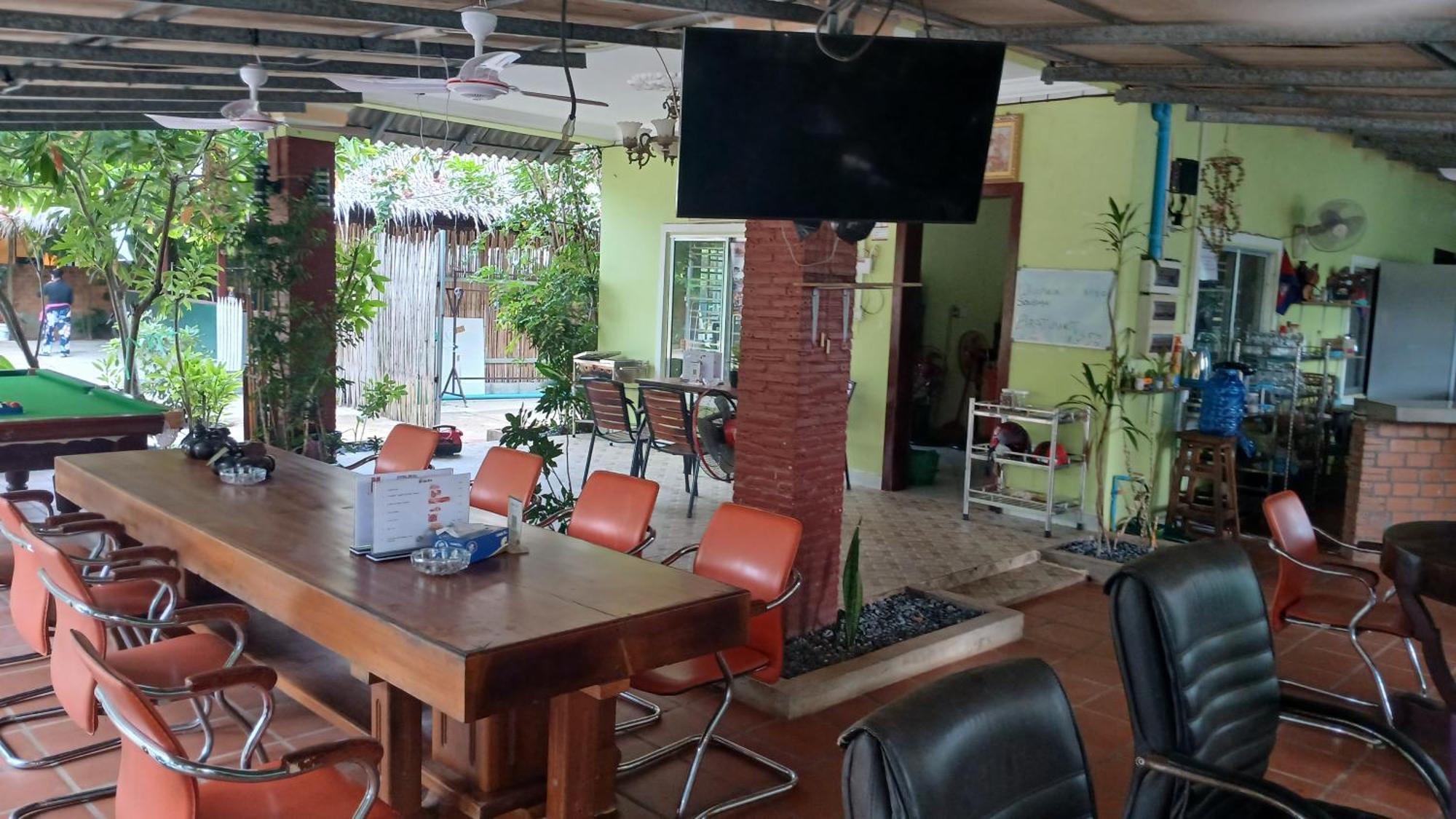 Mabuhay Guesthouse Kampot Bagian luar foto